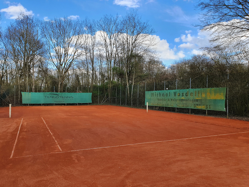 TCW: Herrichtung Plätze für Saisonstart TCW: Herrichtung Plätze für Saisonstart