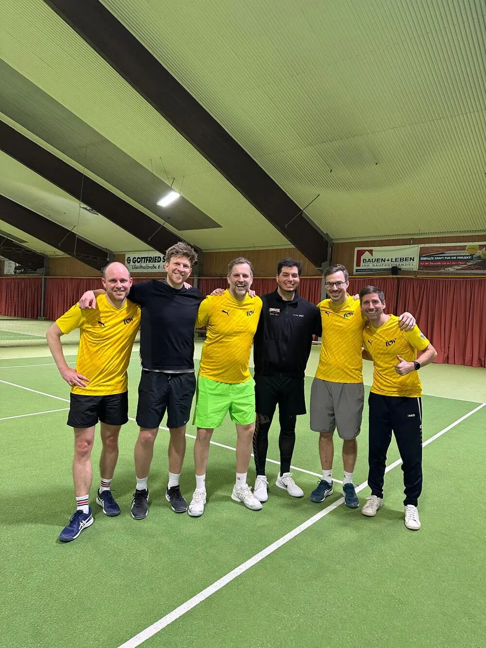 Herren 30 gewinnen gegen Tabellenführer Herren 30 gewinnen gegen Tabellenführer